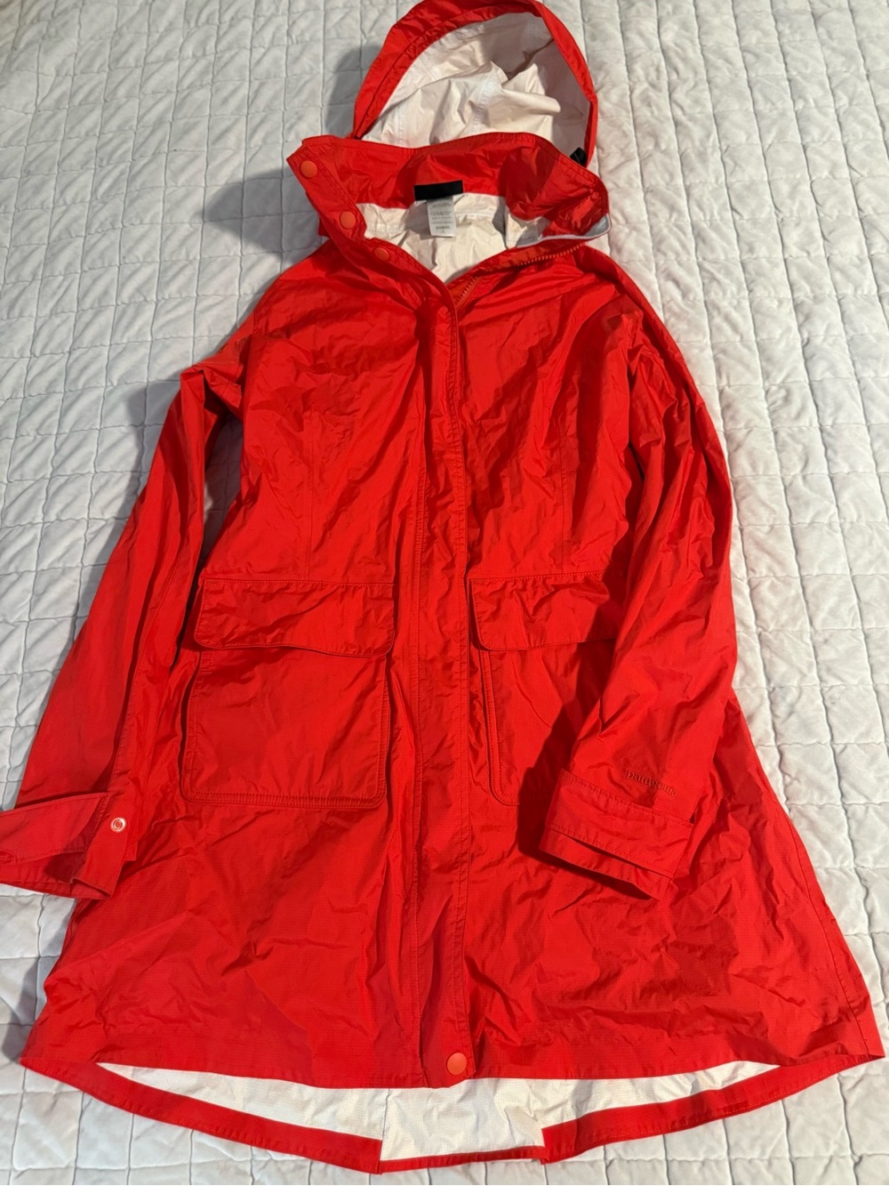 Patagonia Women’s Rain Coat Small
